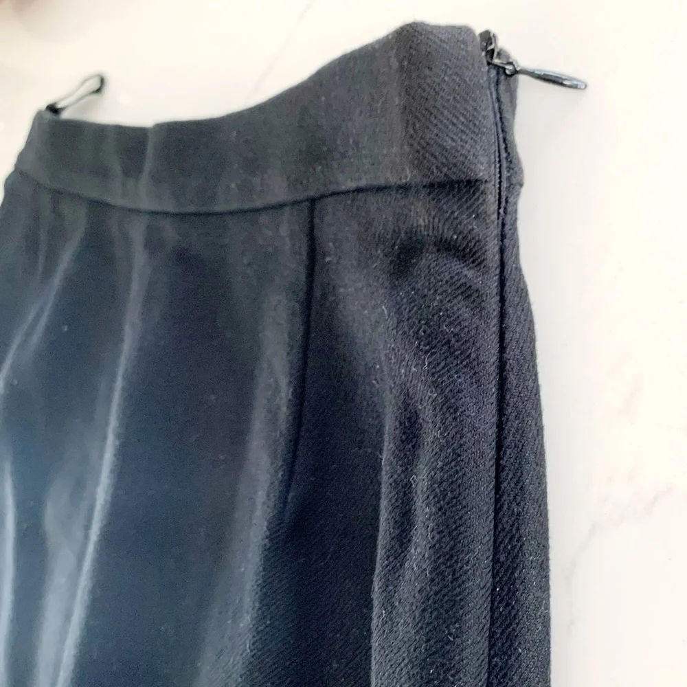 PRADA Black Knee-Length Skirt IT40/S